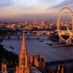 Exploring London's Vibrant Social Scene: A Guide to the Best Activities in the City