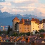 Enjoy Cheap and Unique Flights to France!