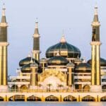 Exploring Malaysian Temples and Mosques