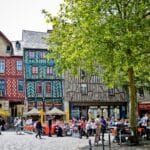 Unmissable Instant Flight Deals to France!