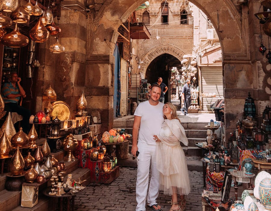 very beautiful picture of the couple in khan el khalili285990312